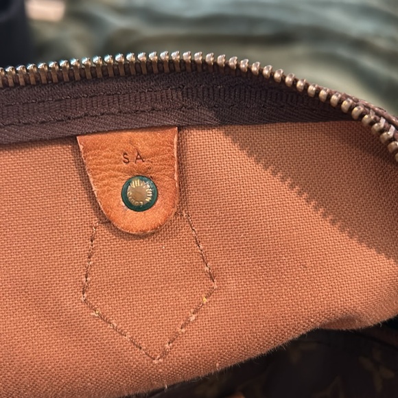 100% Authentic LOUIS VUITTON Speedy 40 Monogram Hand Bag EUC🤎🤎 - Picture 12 of 14